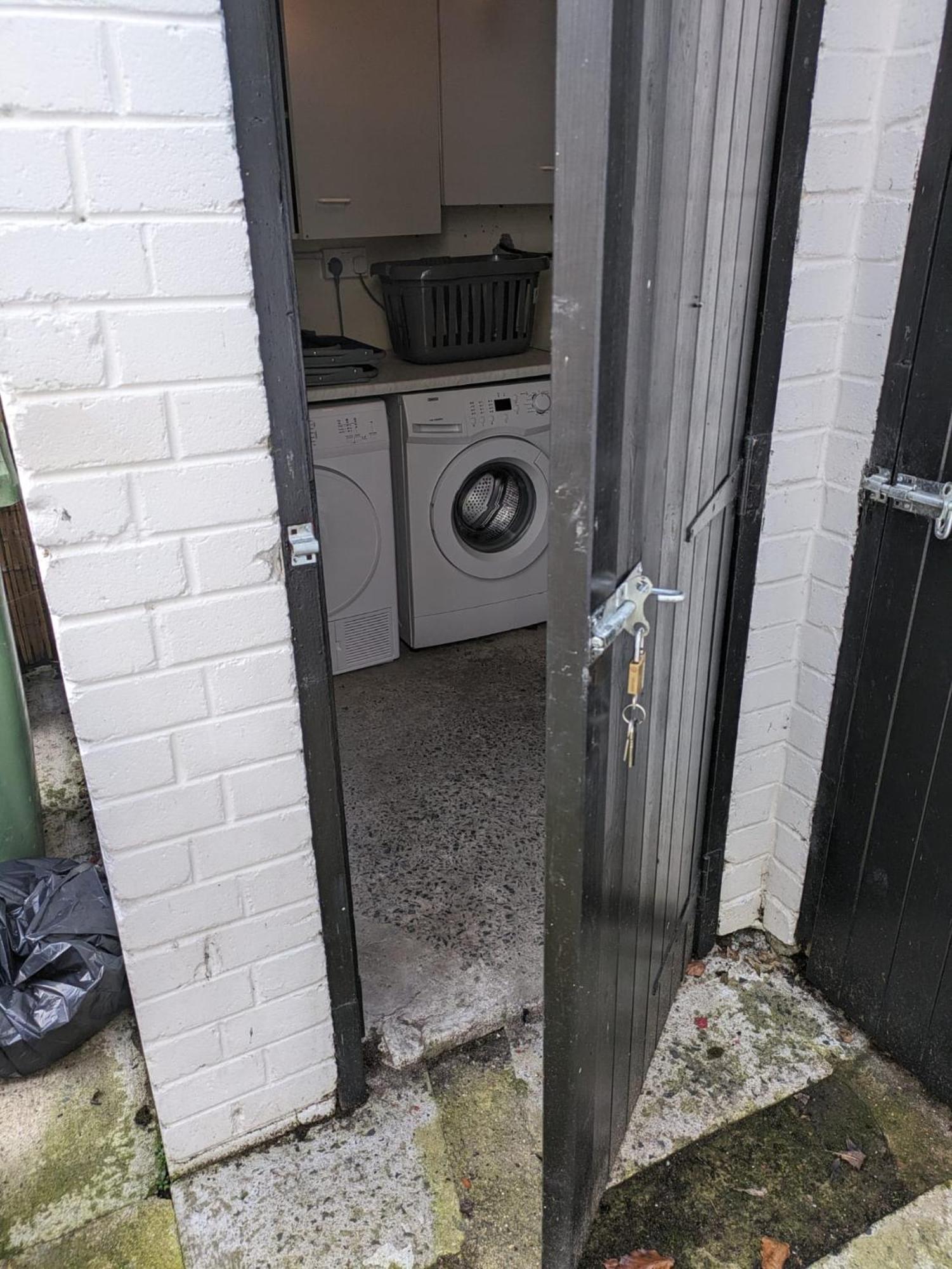 Staybynumbers - Spacious Three Bed House Royal Hillsborough Buitenkant foto